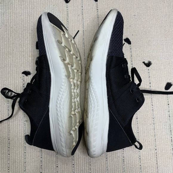 Reebok Black Astroride black Athletic Sneakers - Picture 6 of 10